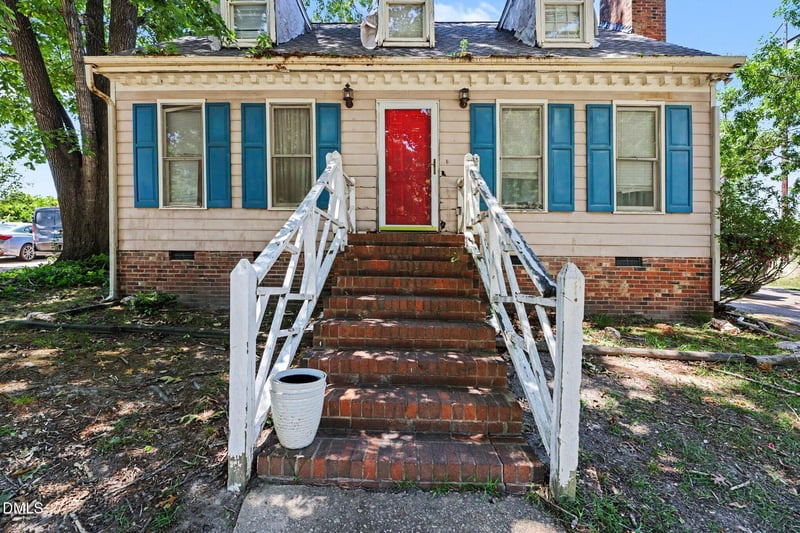 106 Carrington Dr, Knightdale, NC 27545
