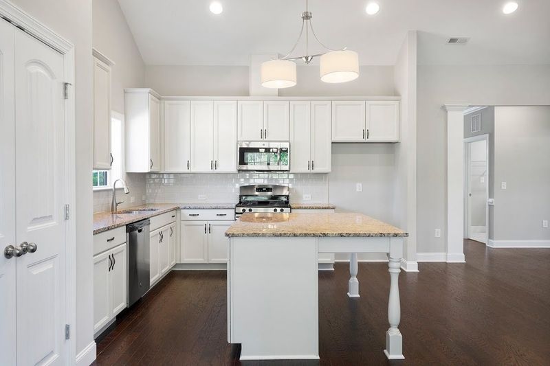 106 E Caxton Ct, Clayton, NC 27527