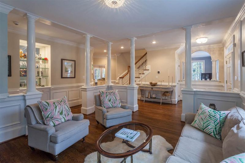 106 Chalon Dr, Cary, NC 27511
