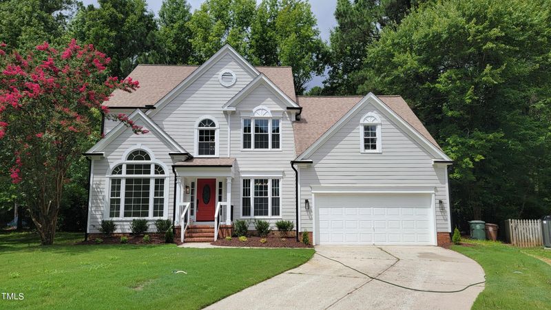 106 Chessington Ct, Cary, NC 27513