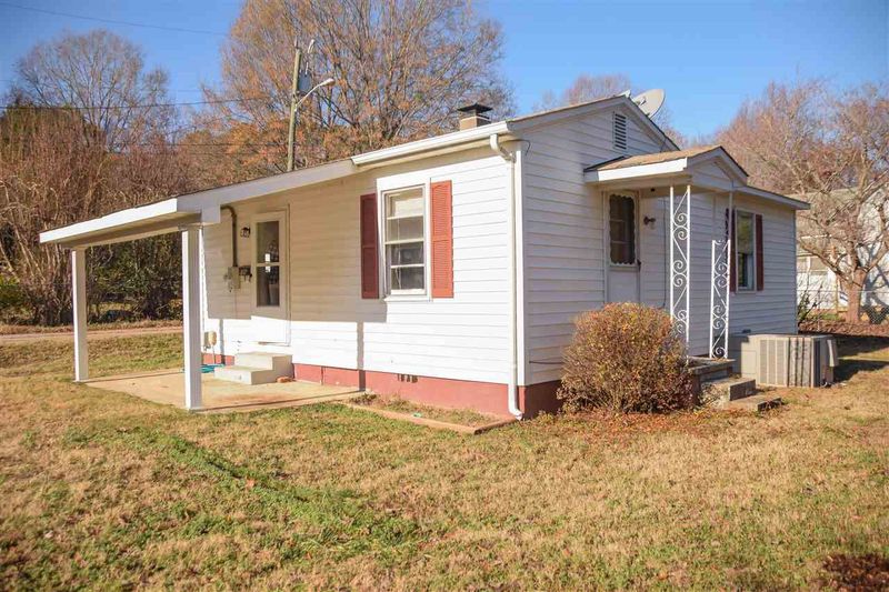 106 W Chestnut Ave, Wake Forest, NC 27587