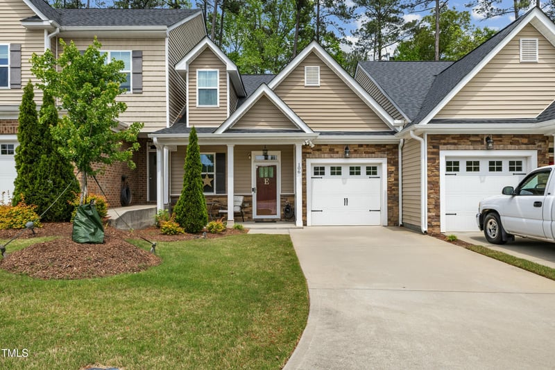 106 Churment Ct, Durham, NC 27703
