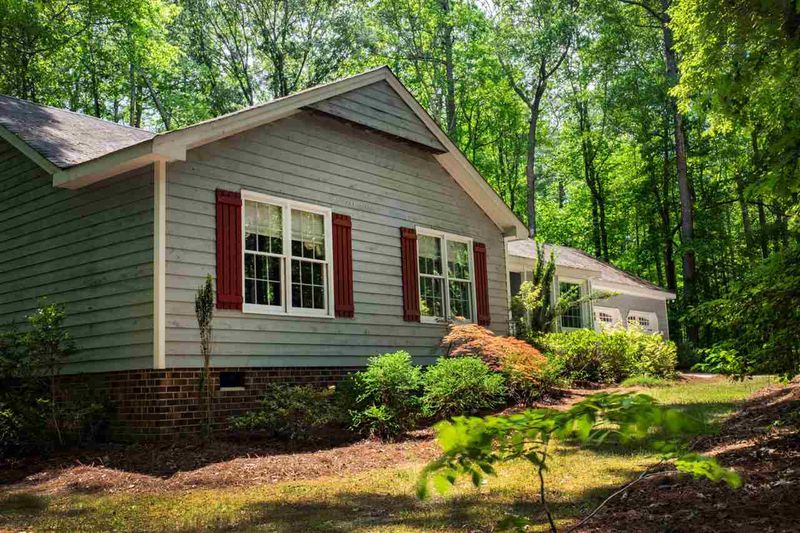 106 Colonial Dr, Wendell, NC 27591