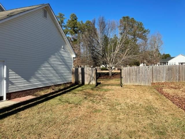 106 Crawdad Ct, Garner, NC 27529