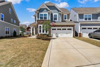 106 Cressida Woods Dr, Holly Springs, NC 27540