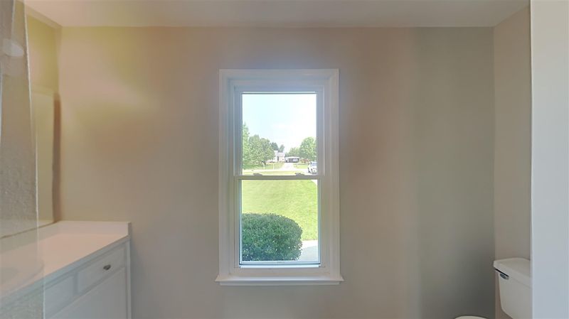 106 Crosswinds Dr, Selma, NC 27576