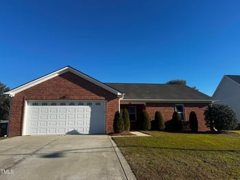 106 D'ango Cir, Angier, NC 27501