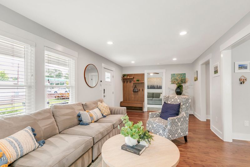 106 E Delafield Ave, Durham, NC 27704