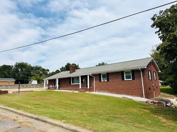 106 Della St, Oxford, NC 27565