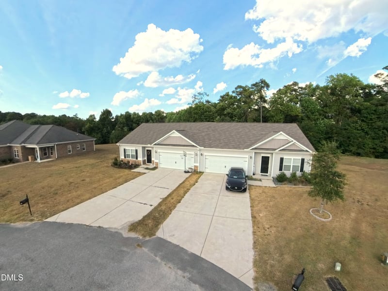 106 Drake Village Dr, Goldsboro, NC 27530
