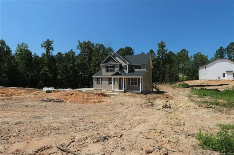 106 Driftwood Ct, Sanford, NC 27330