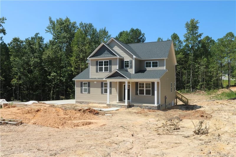 106 Driftwood Ct, Sanford, NC 27330