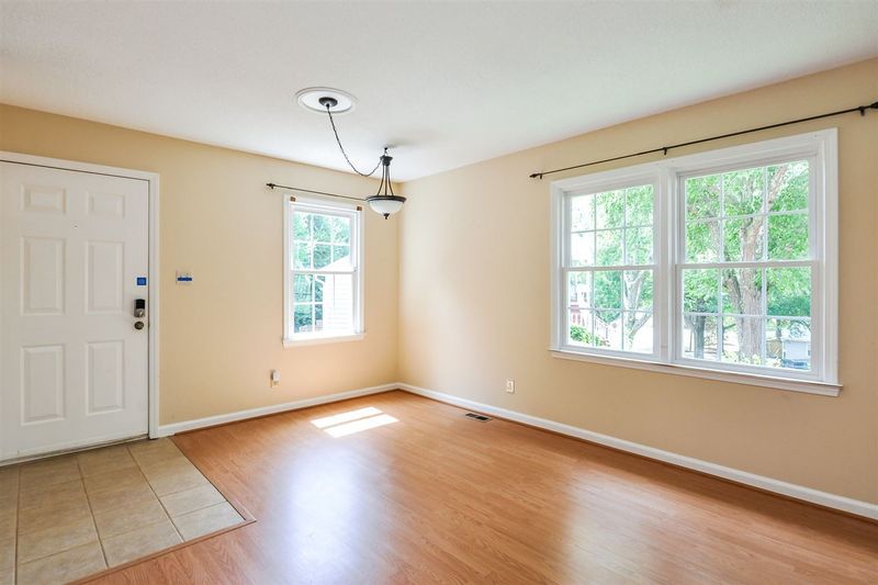 106 Drummond Pl #A, Cary, NC 27511