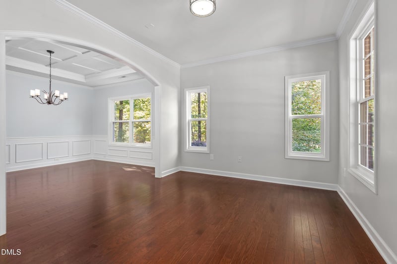 106 Duelling Oaks Dr, Chapel Hill, NC 27517
