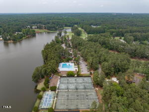 106 Dundee Ct, Cary, NC 27511