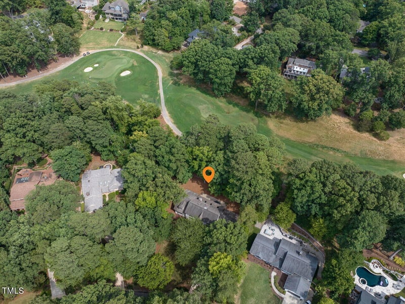 106 Dundee Ct, Cary, NC 27511