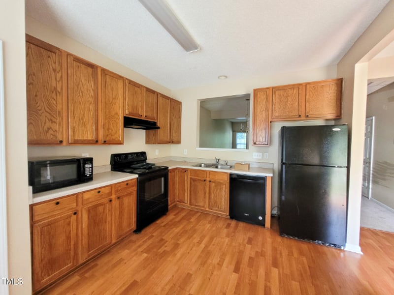 106 Eldon Ln, Apex, NC 27502