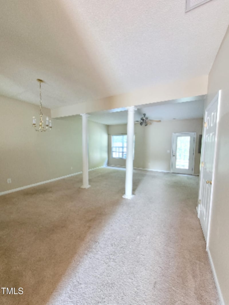 106 Eldon Ln, Apex, NC 27502