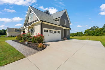 106 Garrison Farm Rd, Mebane, NC 27302