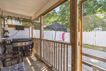 106 Gatwick Ct, Clayton, NC 27520