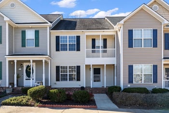 106 Gatwick Ct, Clayton, NC 27520