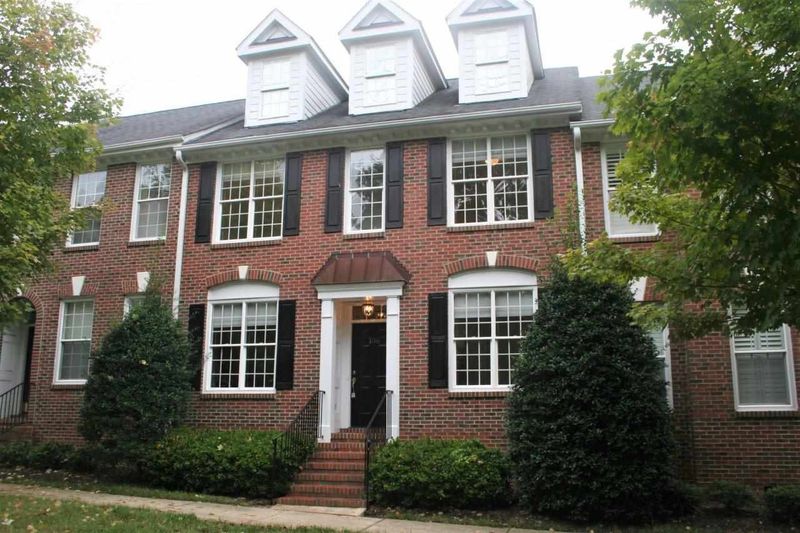106 Glade St, Chapel Hill, NC 27516
