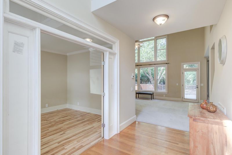 106 Glen Hearth Ct, Cary, NC 27518