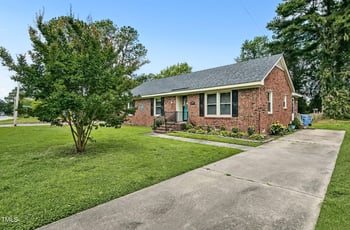106 Grace Dr, Wilson, NC 27896