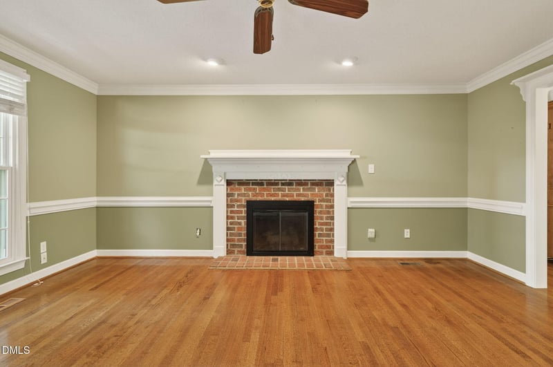 106 Greenwood Cir, Cary, NC 27511