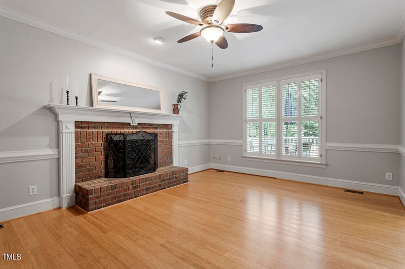 106 Hafton Ct, Cary, NC 27518