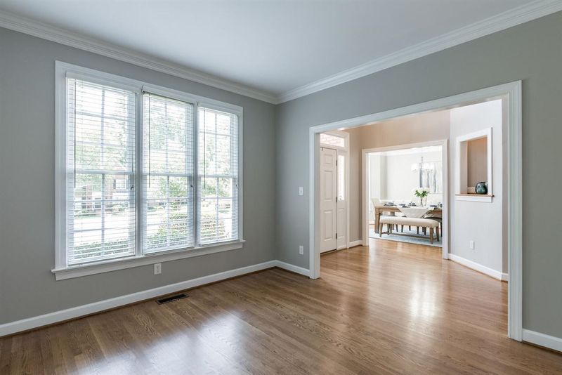 106 Heart Pine Dr, Cary, NC 27518