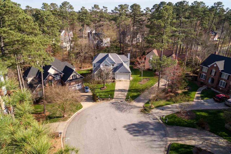 106 Hebride Ct, Cary, NC 27513