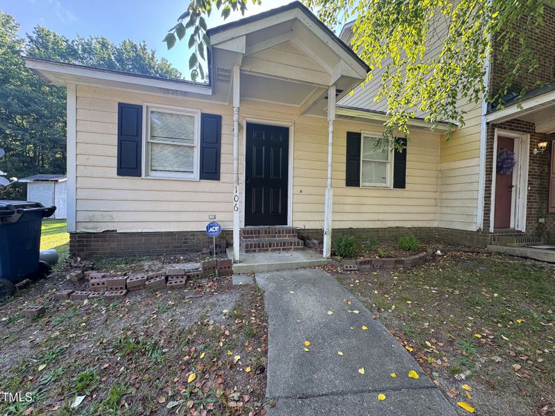 106 Henley Pl, Smithfield, NC 27577