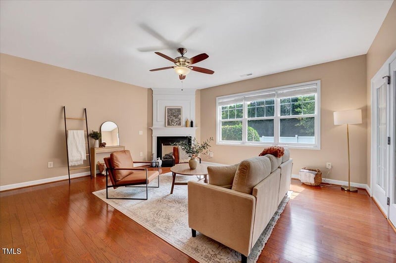 106 Honeycomb Ln, Morrisville, NC 27560
