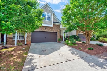 106 Honeycomb Ln, Morrisville, NC 27560