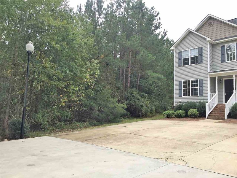 106 Hyde Park Ave, Clayton, NC 27520