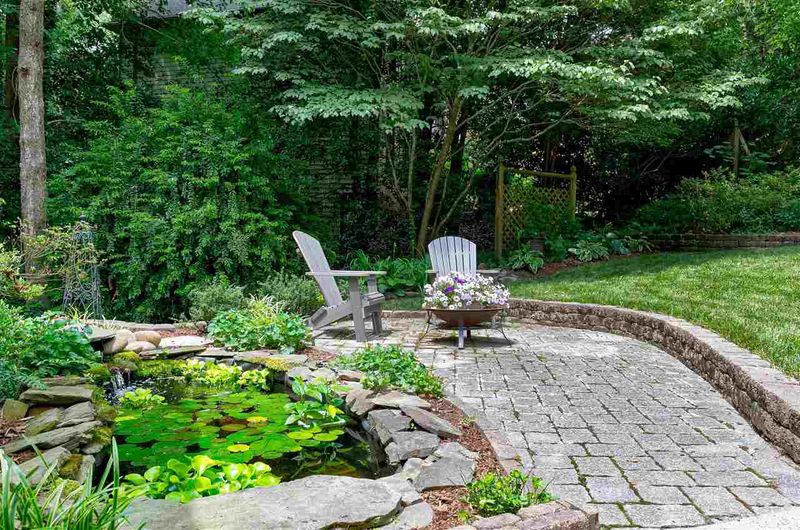 106 Illicium Ct, Cary, NC 27518