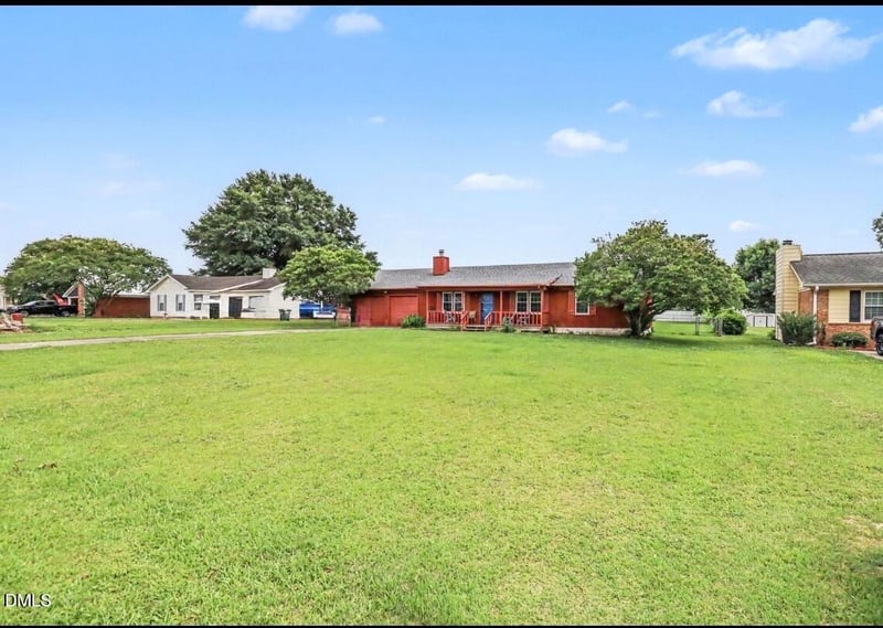106 Kelly Ct, Goldsboro, NC 27534