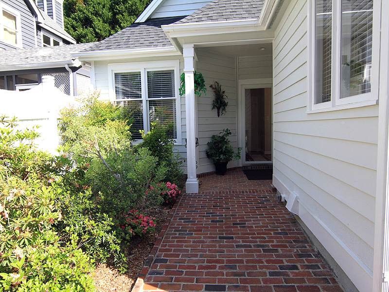 106 Kemper Ln, Cary, NC 27518