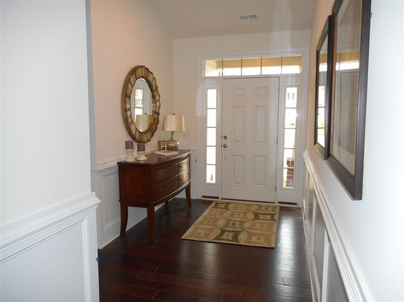 106 Knoll Ct #120, Garner, NC 27529