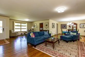 106 Lakeside Dr, Smithfield, NC 27577