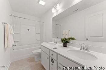 106 Mable Ct, Lillington, NC 27546