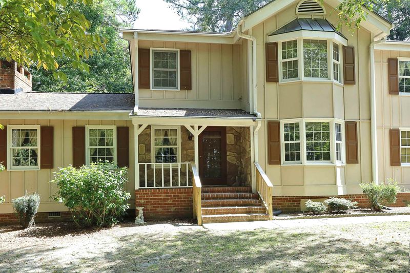 106 Maplewood Dr, Knightdale, NC 27545