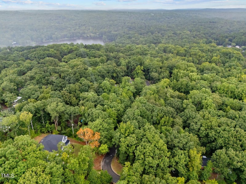 106 Markham Dr, Chapel Hill, NC 27514