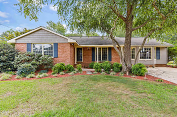106 Martin St, Dunn, NC 28334