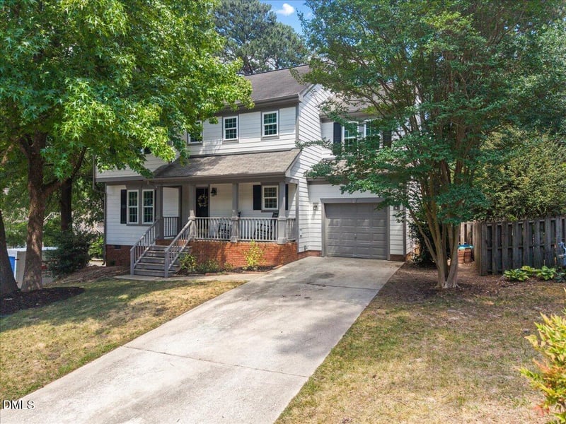 106 Martins Point Pl, Cary, NC 27519