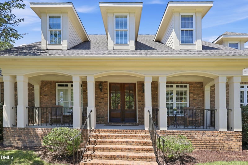 106 Meadow Oak Ln, Garner, NC 27529