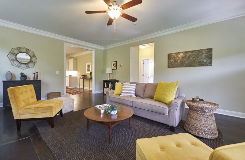 106 W Murray Ave, Durham, NC 27704