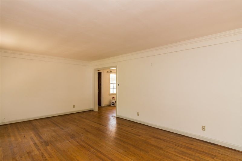 106 Nelson St, Durham, NC 27707