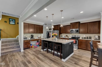 106 Neuse Bluff Cir, Clayton, NC 27527